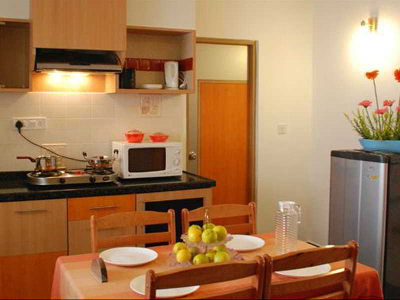 Treebo Edha Suites Koramangala Bangalore Dış mekan fotoğraf